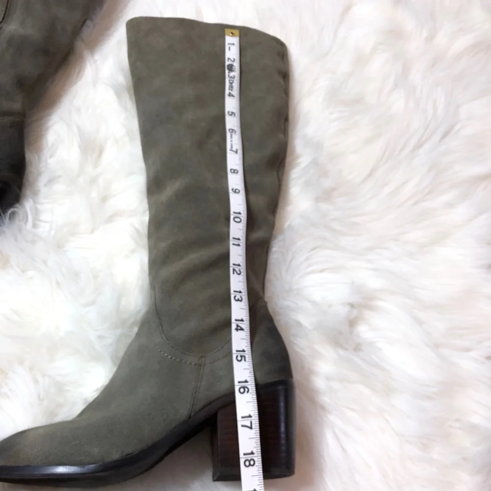 Kelsi Dagger Boots - Picture 3 of 9
